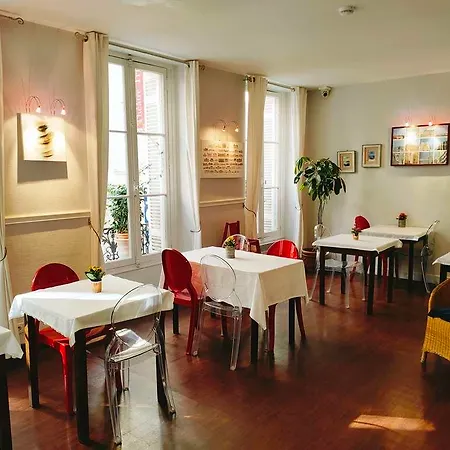 Brit Hotel Des Grands Hommes - Bordeaux Centre 