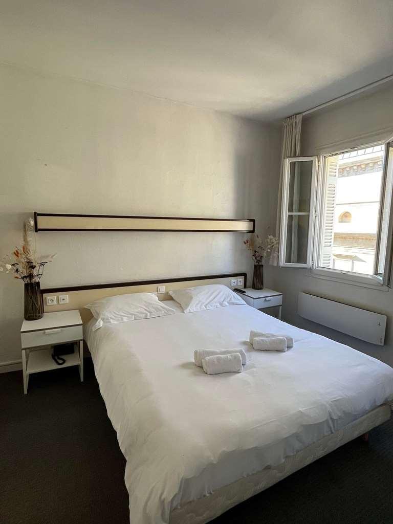 Hotel Brit Des Grands Hommes - Centre 2*